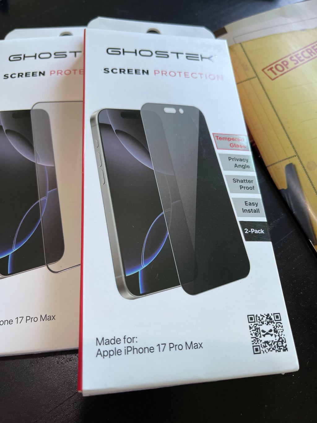 Protector de pantalla iPhone 17 Pro Max | GHOSTEK (Privacy & Clear)