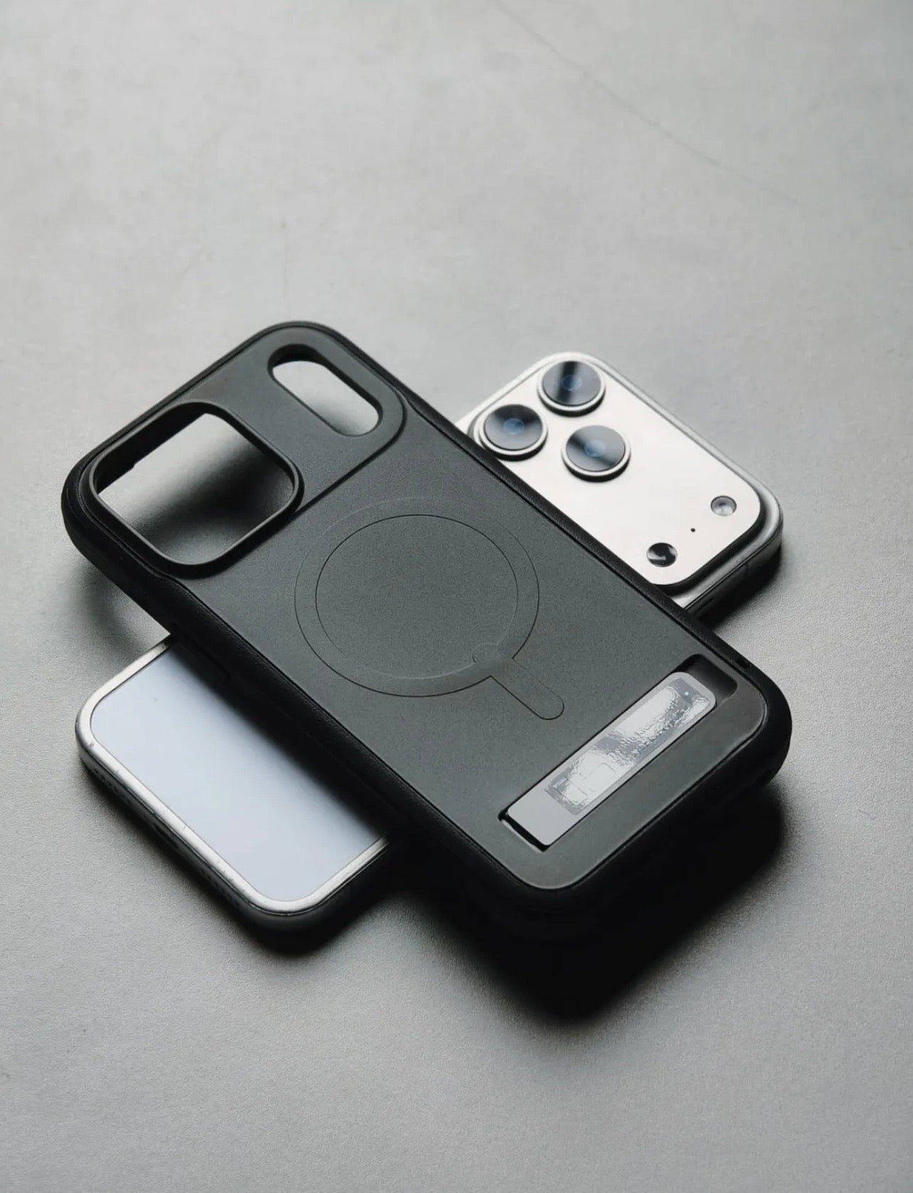 Cover iPhone 17 Pro Max | ZAGG Sedona Snap con Kickstand
