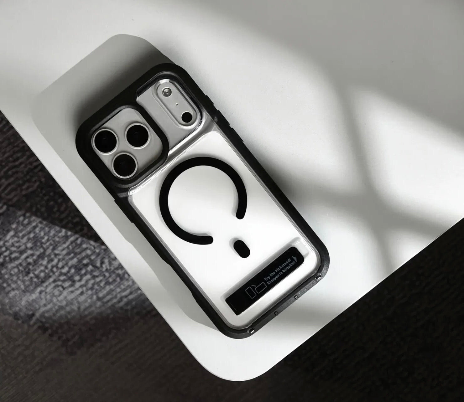 Cover iPhone 17 Pro Max | ZAGG Rainier Snap con Kickstand