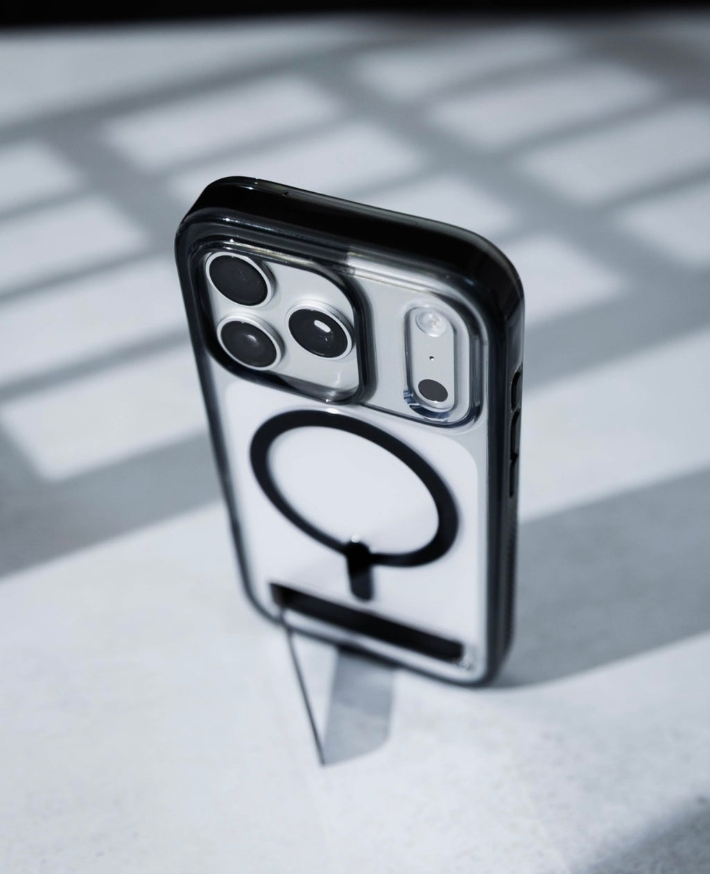 Cover iPhone 17 Pro Max | ZAGG Santa Cruz Snap con Kickstand